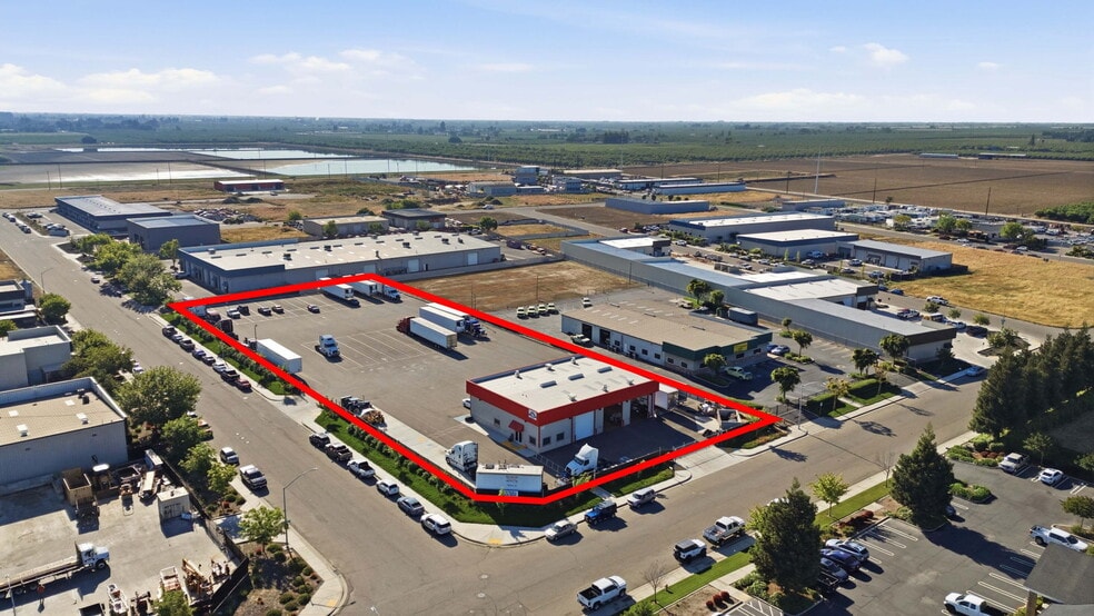 More Photos Of 4376 Farm Supply Dr, Ceres Truck Terminal For Sale