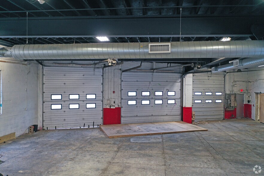 More Photos Of 55-57 Washington Ave, Nutley Service For Sale