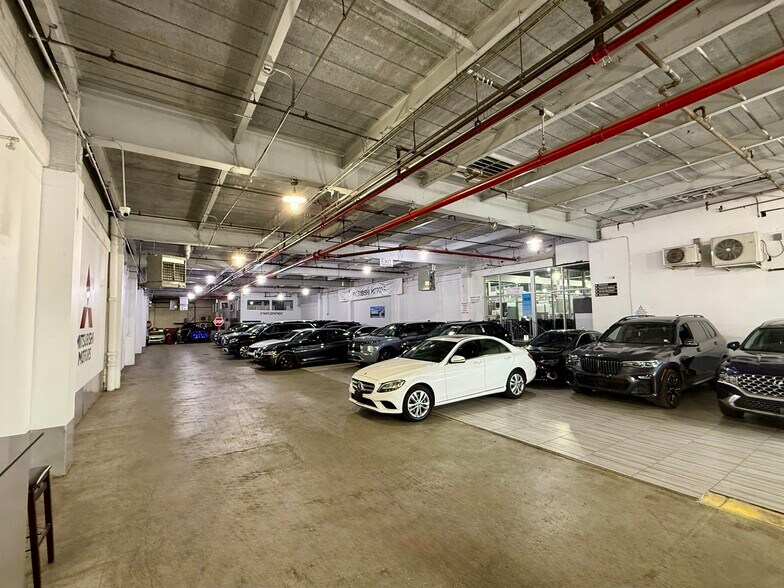 More Photos Of 134-10-134-12 Atlantic Ave, Jamaica Auto Dealership For Sale