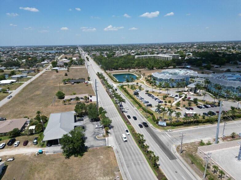 More Photos Of 1510 SW Santa Barbara Blvd, Cape Coral Medical For Lease