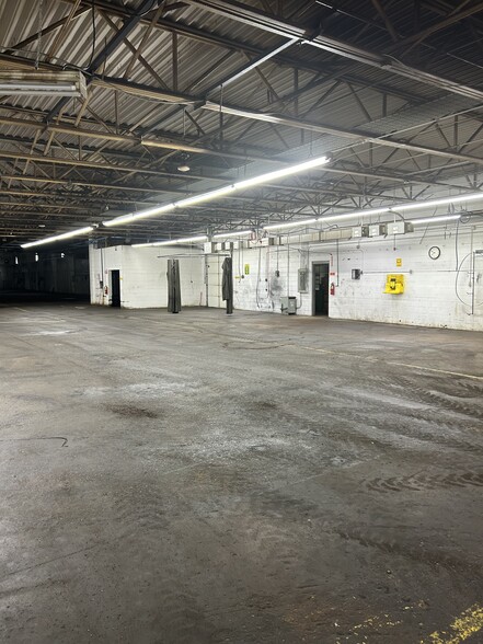 More Photos Of 5589 W National Rd, Springfield Warehouse For Sale