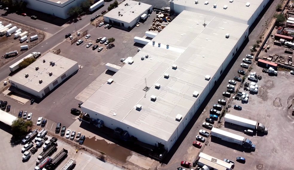 Primary Photo Of 806 S 56th Ave, Phoenix Warehouse For Lease