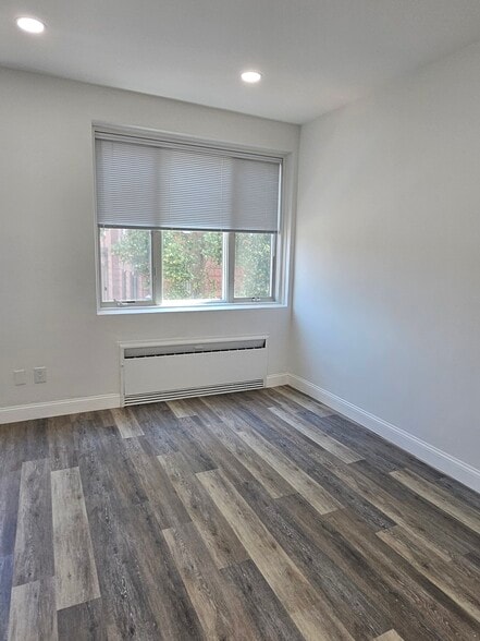 More Photos Of 4 Office St, Bel Air Storefront Retail Residential For Sale