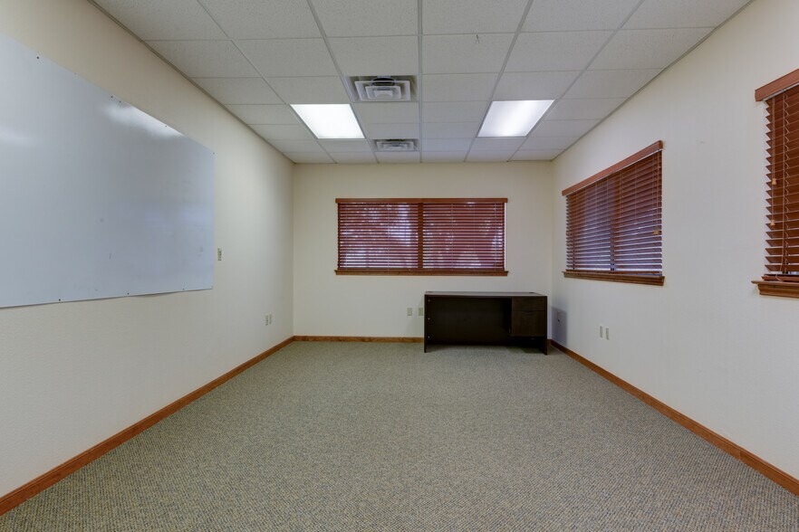 More Photos Of 19365 FM 2252, Garden Ridge Office For Lease