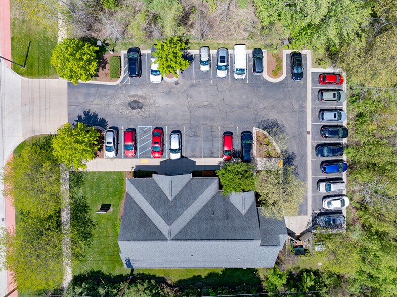 More Photos Of 18757 Huron River Dr, New Boston Medical For Sale