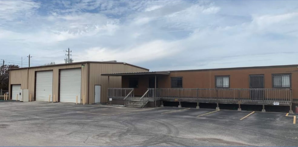 More Photos Of 5702 John Martin Rd, Baytown Apartments For Sale