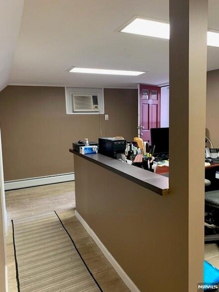 More Photos Of 640-642 Franklin Ave, Nutley Office For Sale