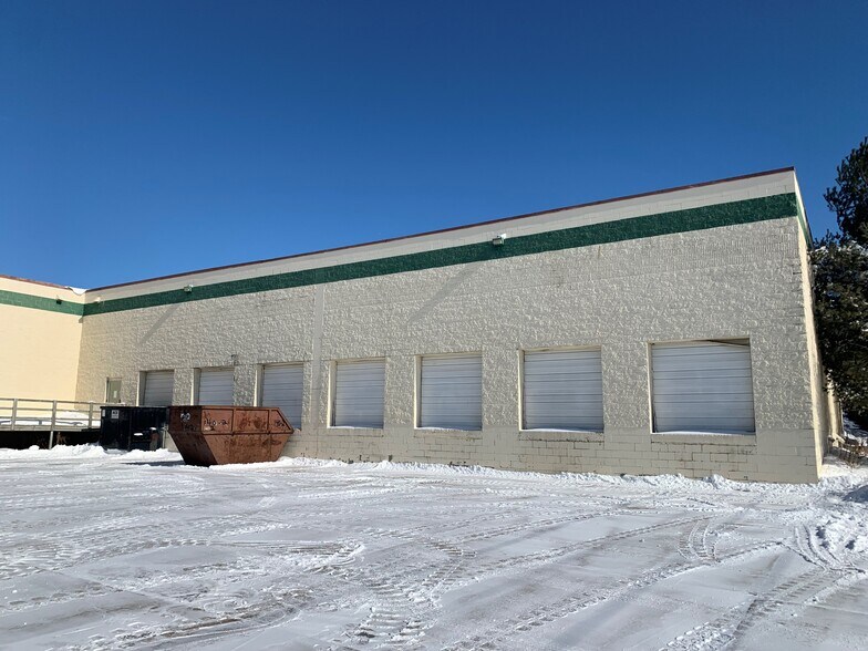 More Photos Of 15720 NE Lincoln St, Andover Manufacturing For Lease