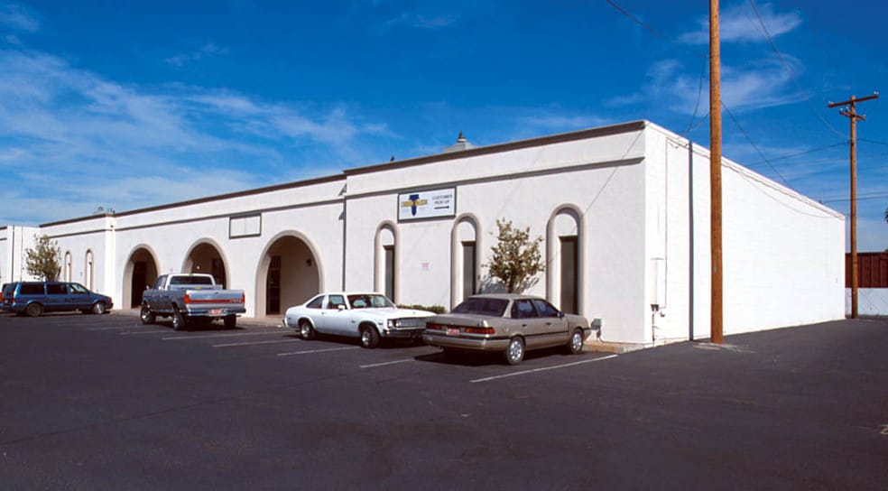More Photos Of 3805-3811 N 34th Ave, Phoenix Warehouse For Lease