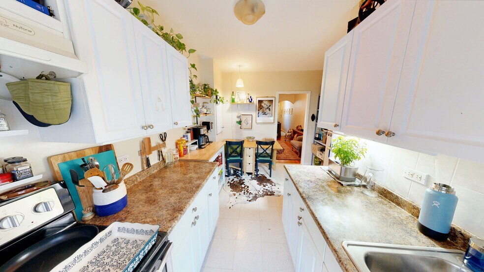 More Photos Of 137 Starr St, Brooklyn Apartments For Sale