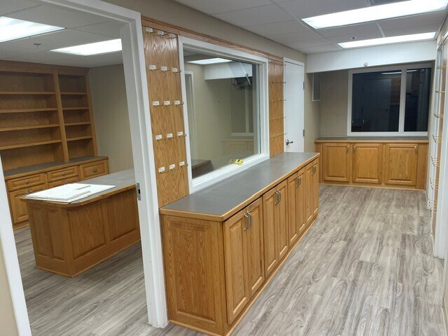 More Photos Of 45-50 Sunbelt Pky, Covington Warehouse For Sale