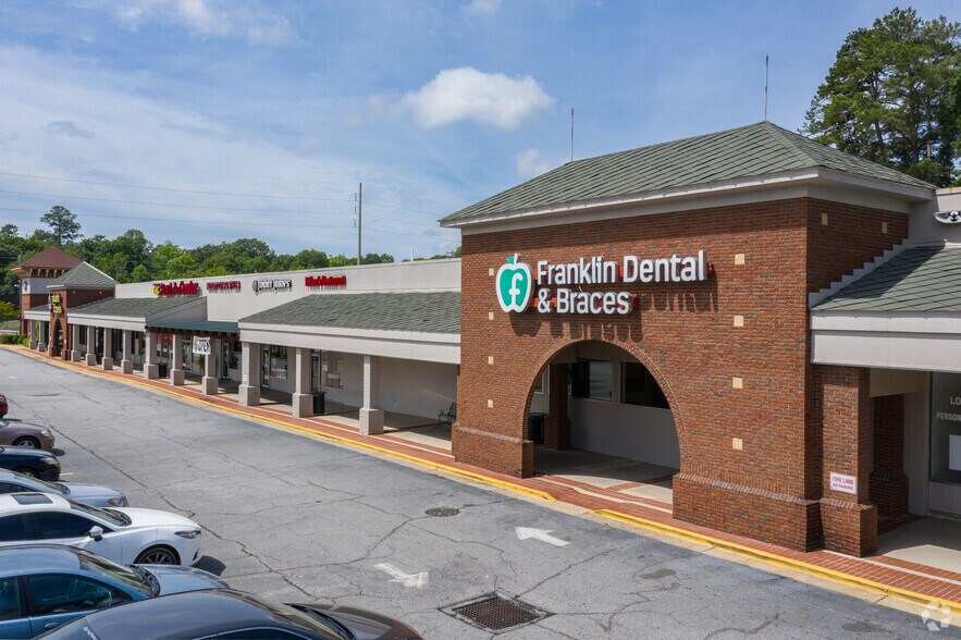 More Photos Of 4519 Woodruff Rd, Columbus General Retail For Lease