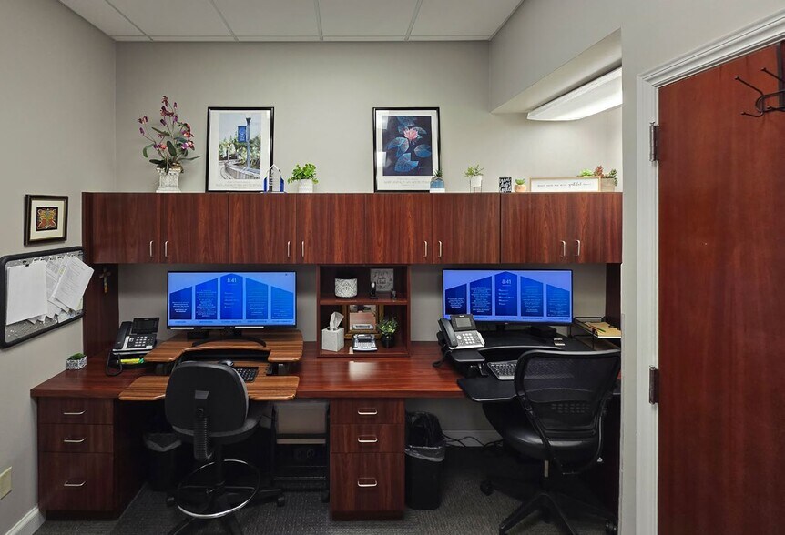 More Photos Of 465 W Warren Ave, Longwood Medical For Lease