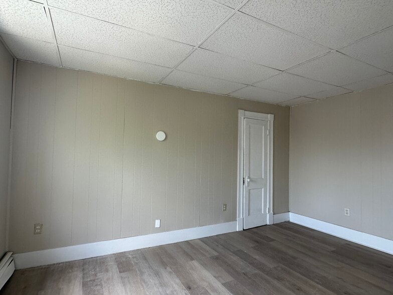 More Photos Of 197 S Leonard St, Waterbury Apartments For Sale