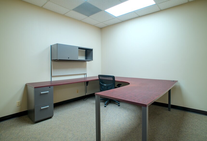 More Photos Of 1611 E 4th St, Santa Ana Loft Creative Space For Lease