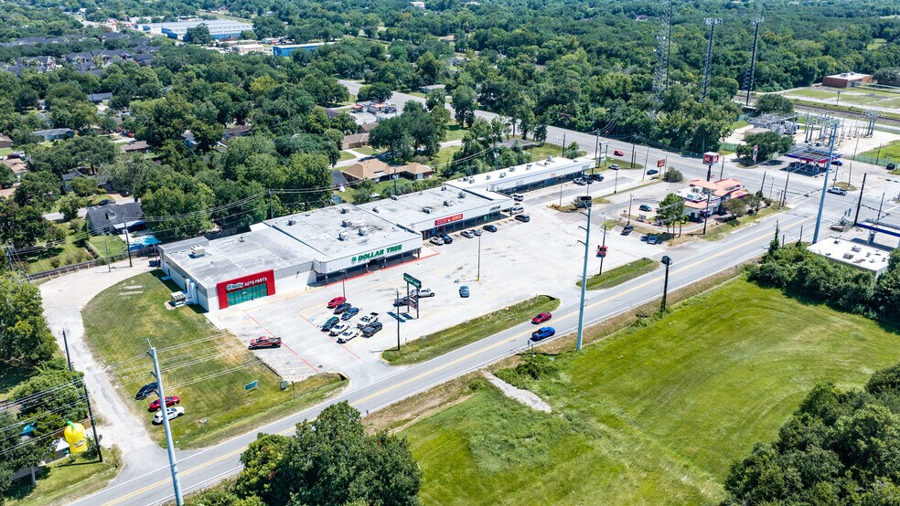Primary Photo Of Hwy 6, Hitchcock Unknown For Lease