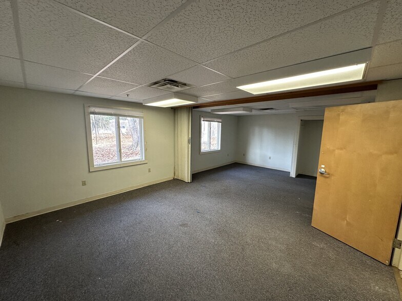 More Photos Of 126 Spurwink Ave, Cape Elizabeth Schools For Sale