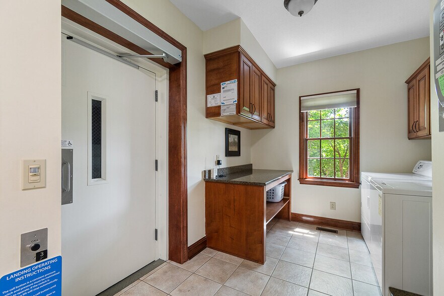 More Photos Of 5495 Meese Rd NE, Louisville Sports And Entertainment For Sale