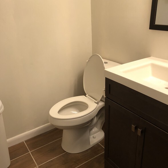 More Photos Of 2175 Highpoint Rd, Snellville Coworking Space