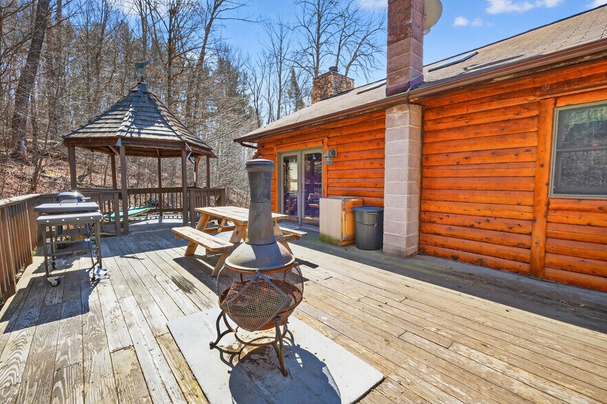 More Photos Of 79 Whitleigh Rd, Equinunk Lodge Meeting Hall For Sale