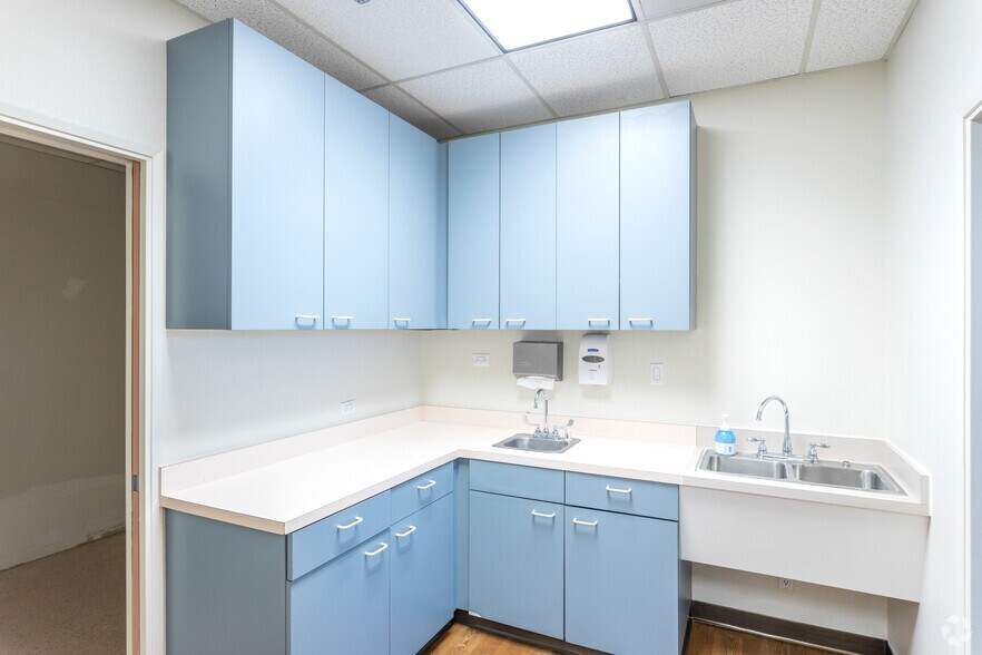 More Photos Of 488 E Valley Pky, Escondido Medical For Lease