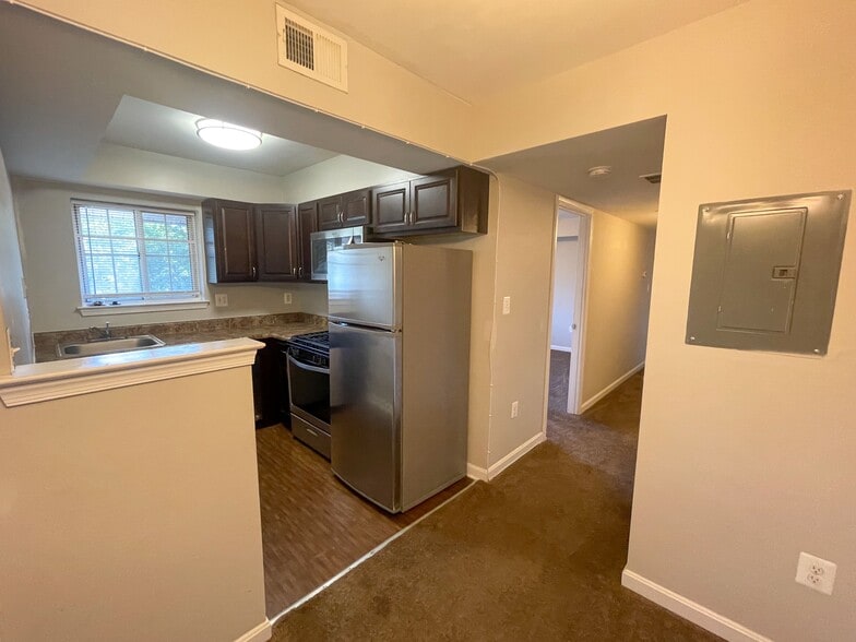 More Photos Of 1627 Ingleside Ave, Baltimore Apartments For Sale