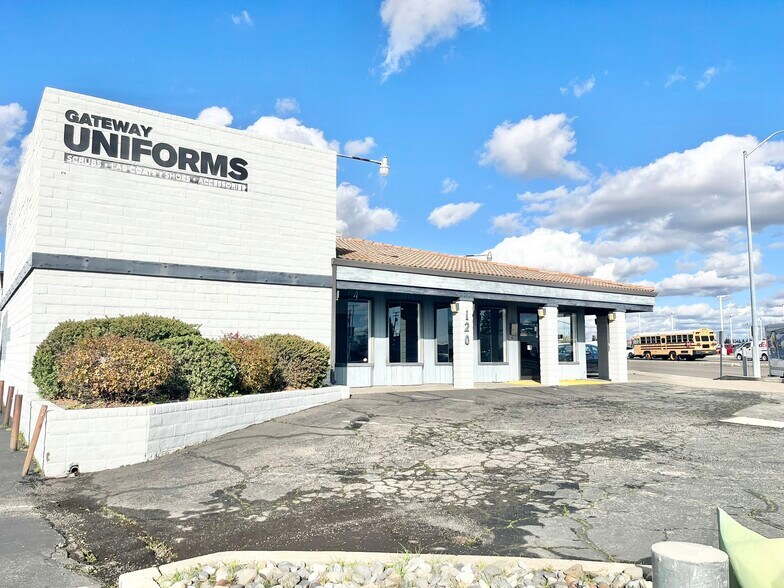 Primary Photo Of 120 Sunrise Ave, Roseville Freestanding For Lease