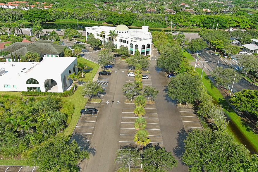 More Photos Of 3021 N Airport Pulling Rd, Naples Office For Sale
