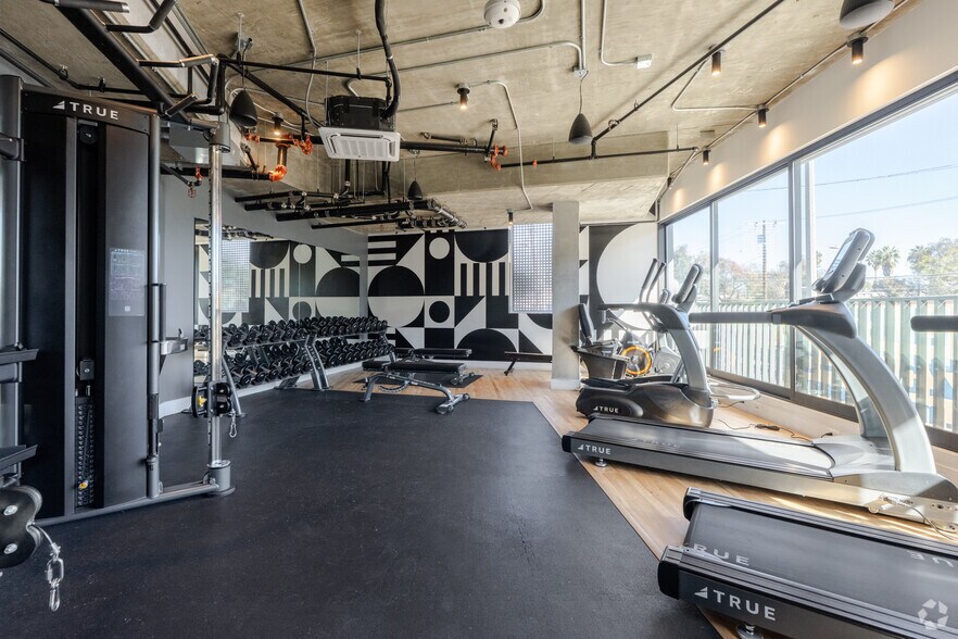 More Photos Of 1100 W Temple St, Los Angeles Apartments For Sale