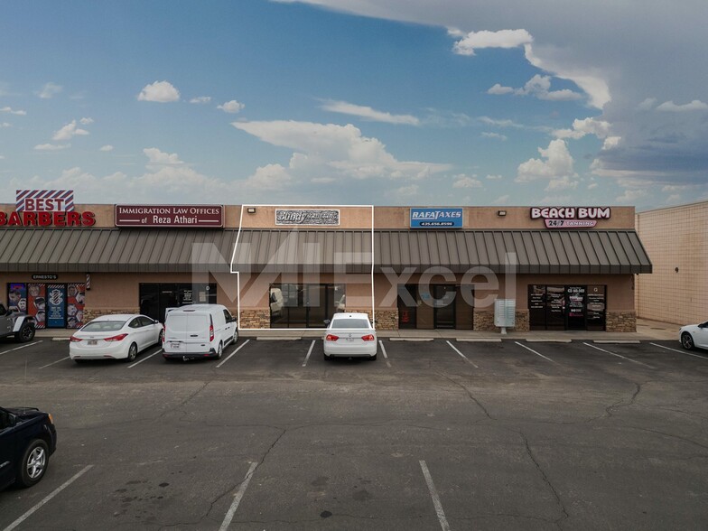 Primary Photo Of 1036 E Red Hills Pky, St George General Retail For Lease