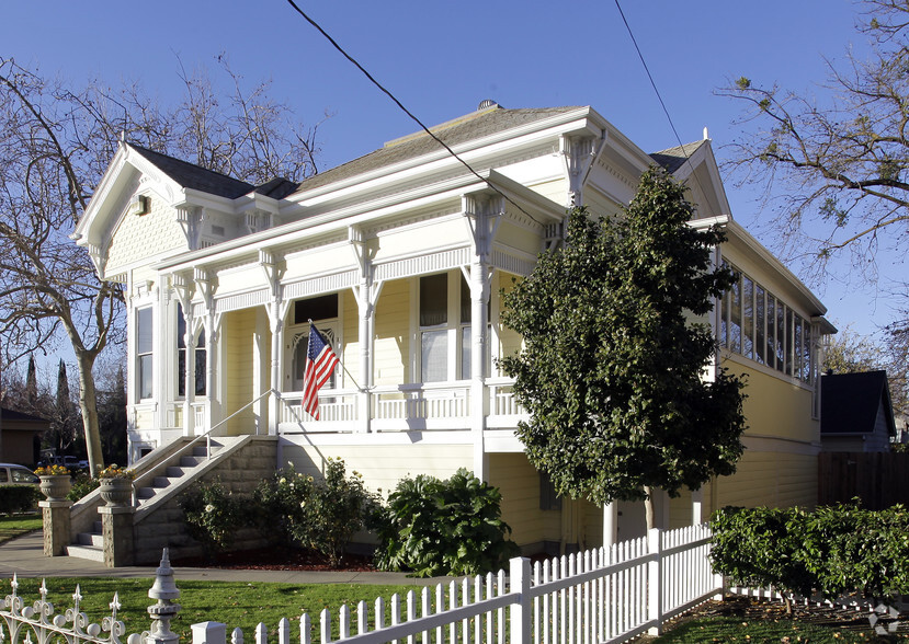 Primary Photo Of 203 Court St, Woodland Office For Lease