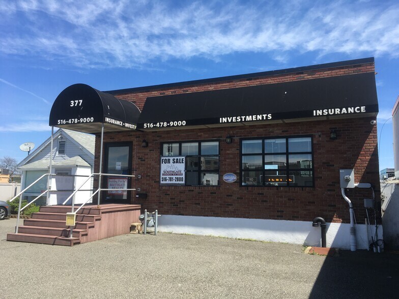 More Photos Of 377 Woodcleft Ave, Freeport Storefront Retail Residential For Sale