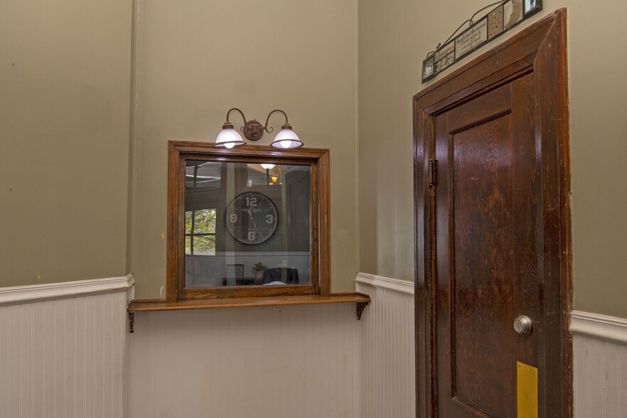 More Photos Of 158 Academy Lane Dr, Pence Springs Hotel For Sale