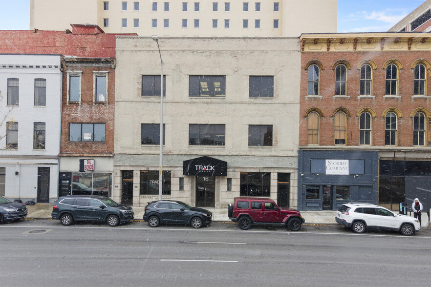 Primary Photo Of 12-18 N Delaware St, Indianapolis Office For Sale