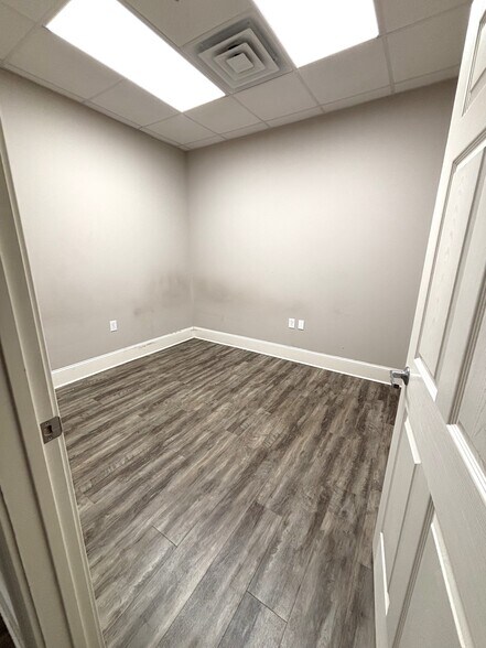 More Photos Of 629 E Forsyth St, Americus Office For Sale