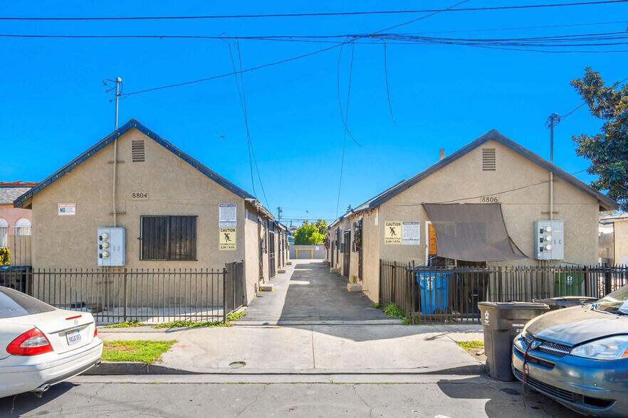 More Photos Of 8804 Beach St, Los Angeles Apartments For Sale