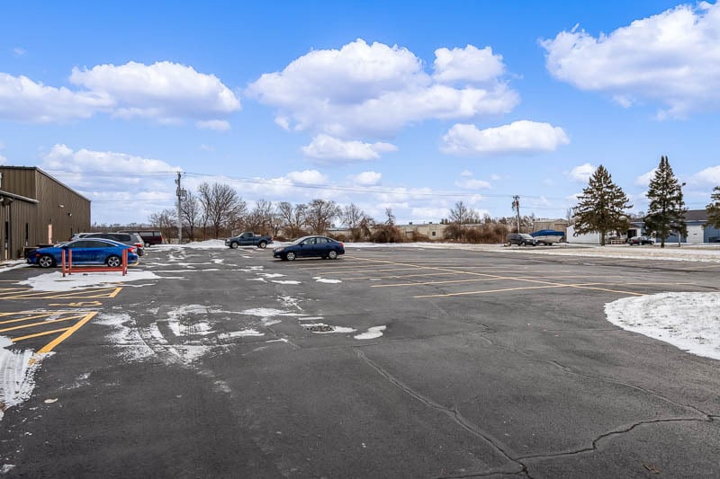 More Photos Of 13647 Metric Rd, Roscoe Industrial For Lease