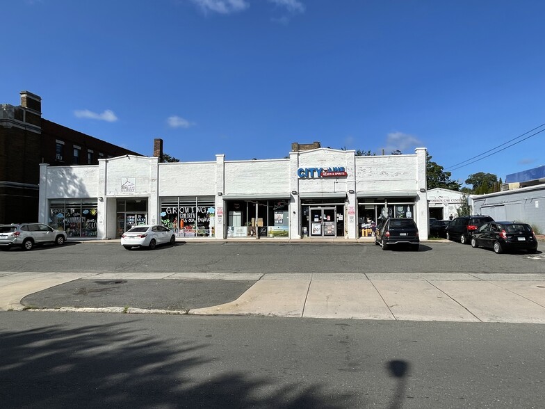 Primary Photo Of 585-595 Prospect Ave, West Hartford Freestanding For Sale