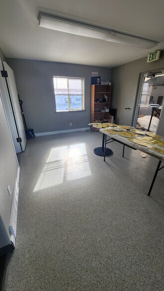 More Photos Of 1600 E Lincoln Rd, Idaho Falls Office For Lease