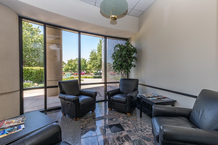 More Photos Of 333 Sunset Ave, Suisun City Medical For Sale