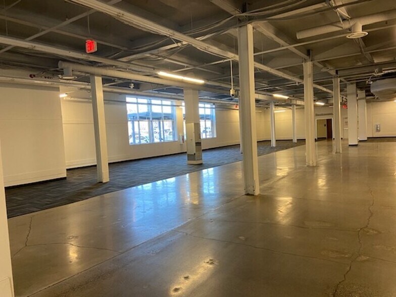 More Photos Of 739 Reading Ave, West Reading Loft Creative Space For Lease