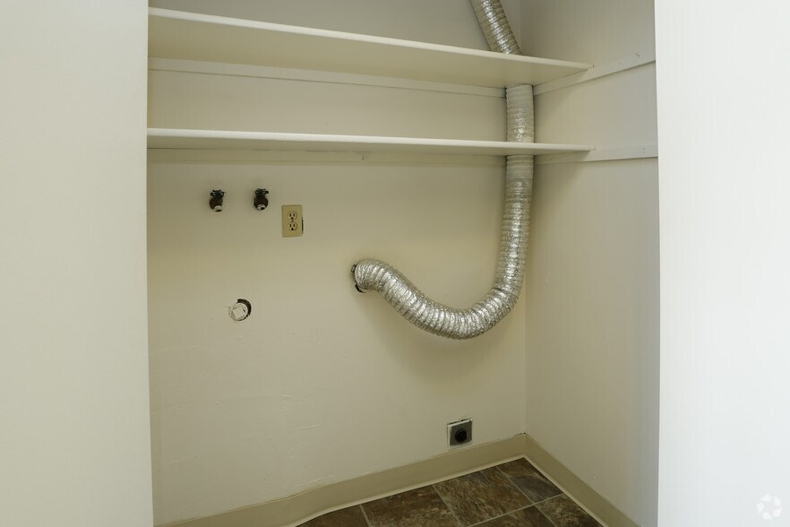 More Photos Of 17726 SE Division St, Portland Apartments For Sale