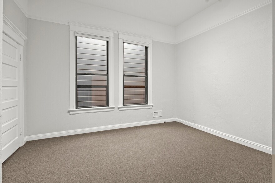 More Photos Of 1732-1736 Divisadero St, San Francisco Storefront Retail Office For Lease