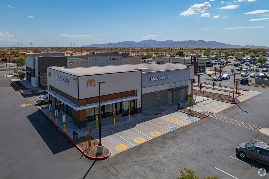 More Photos Of 16986 W Pat Tillman Blvd, Surprise Fast Food For Sale