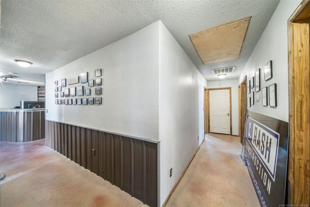 More Photos Of 16382 E Highway 20, Claremore Office Residential For Lease