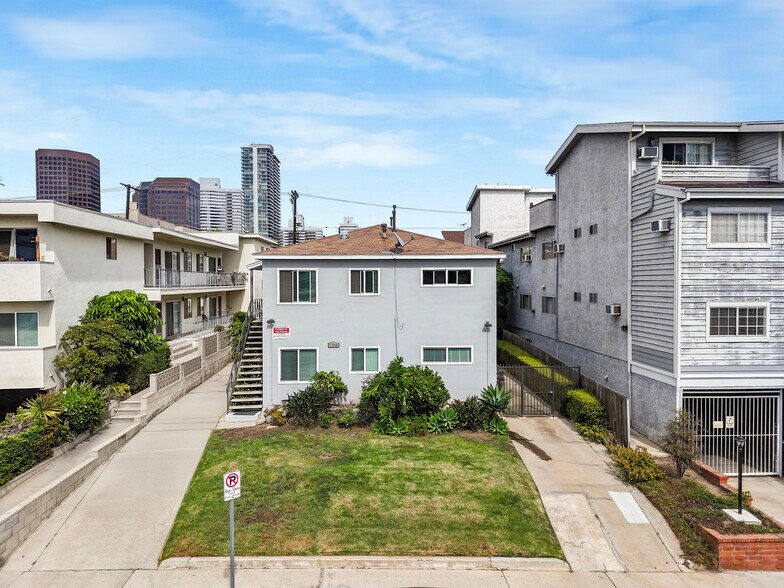 More Photos Of 1246 S Saltair Ave, Los Angeles Apartments For Sale
