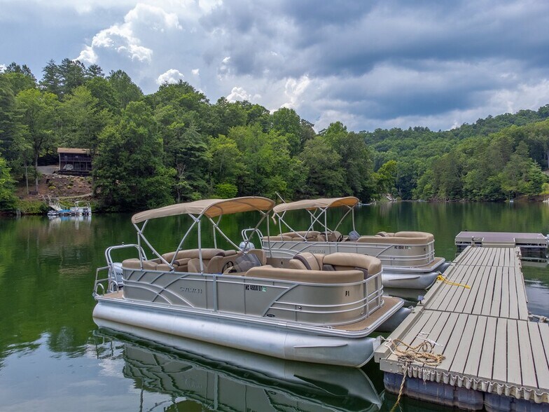 More Photos Of 270 Deyton Camp Rd, Robbinsville Marina For Sale