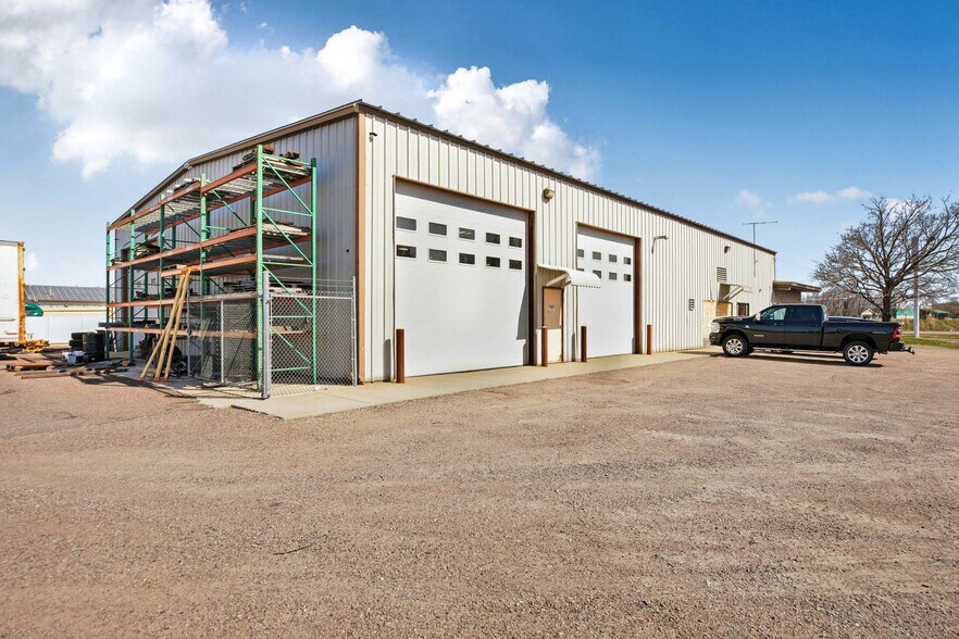 More Photos Of 601 Franklin Ave NE, Saint Cloud Warehouse For Sale