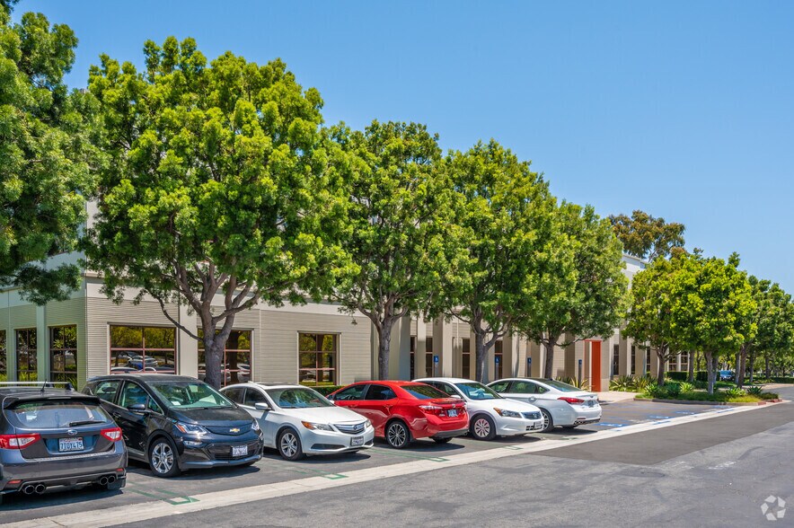 More Photos Of 121 Innovation Dr, Irvine Office For Lease
