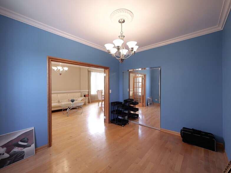 More Photos Of 3256-3258 N Elston Ave, Chicago Storefront Retail Residential For Sale